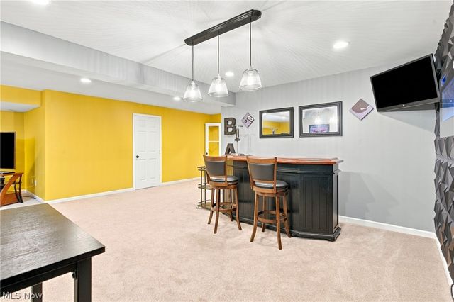 7372 Meadow Brooke Way, Northfield, OH 44067