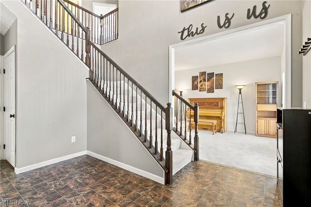 7372 Meadow Brooke Way, Northfield, OH 44067