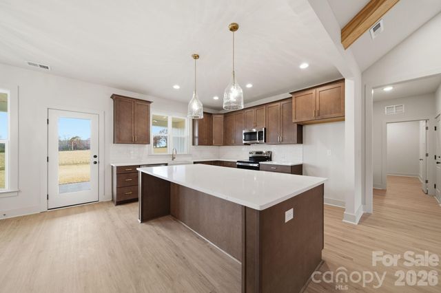 4020 Landsford Road, Marshville, NC 28103