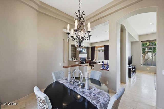 10975 E KORA Lane, Scottsdale, AZ 85255