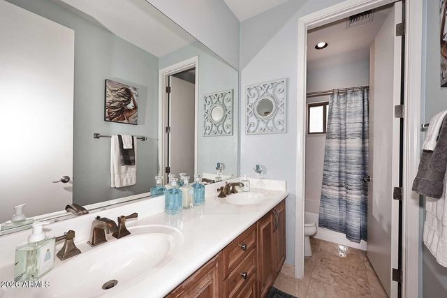 10975 E KORA Lane, Scottsdale, AZ 85255