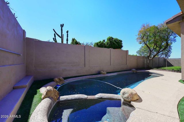 10975 E KORA Lane, Scottsdale, AZ 85255