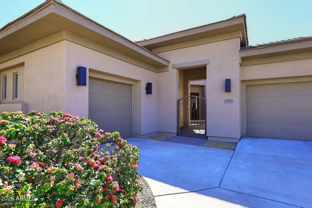 10975 E KORA Lane, Scottsdale, AZ 85255