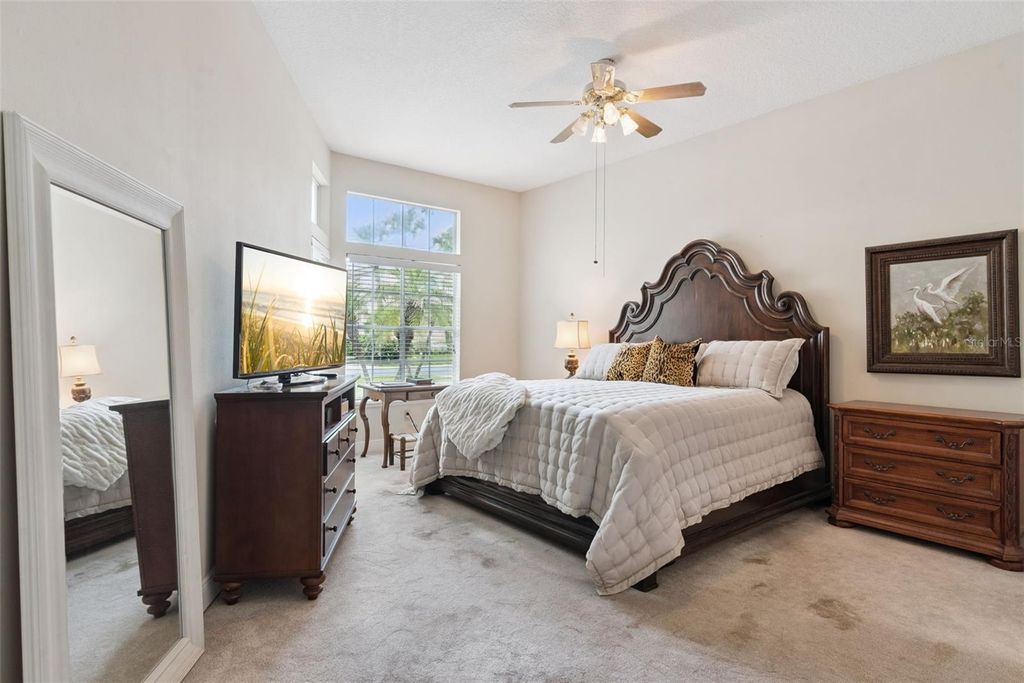 Image 15 of property listing at 8444 FOXWORTH CIRCLE 48, Orlando, FL 32819