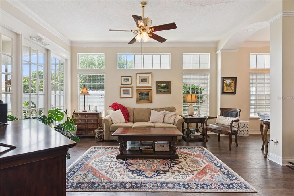 Image 4 of property listing at 8444 FOXWORTH CIRCLE 48, Orlando, FL 32819