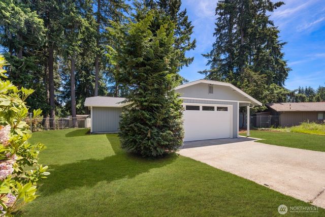 6708 161 St Court E, Puyallup, WA 98375