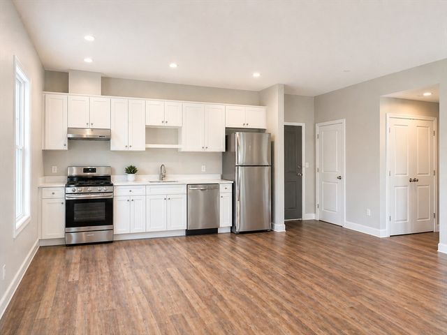 760-770 Washington St. 204, Stoughton, MA 02072