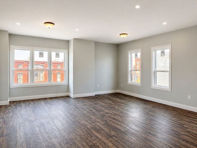 760-770 Washington St. 204, Stoughton, MA 02072