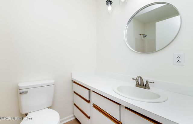 2428 Weber Ln, Louisville, KY 40216