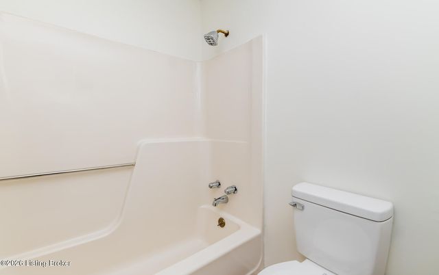 2428 Weber Ln, Louisville, KY 40216