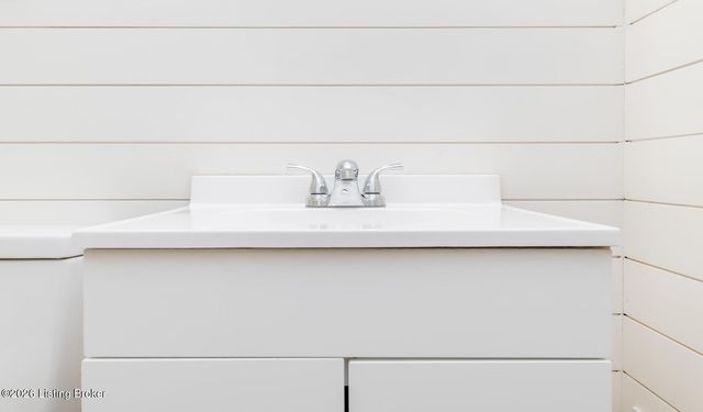 2428 Weber Ln, Louisville, KY 40216