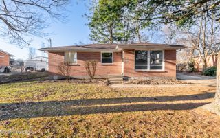 2428 Weber Ln, Louisville, KY 40216