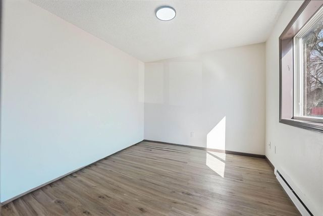 612 Newton Avenue N, Minneapolis, MN 55411