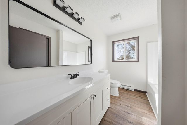 612 Newton Avenue N, Minneapolis, MN 55411