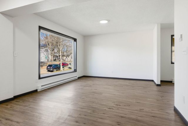 612 Newton Avenue N, Minneapolis, MN 55411