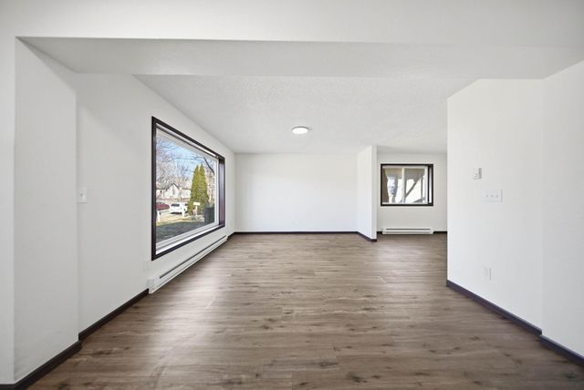 612 Newton Avenue N, Minneapolis, MN 55411