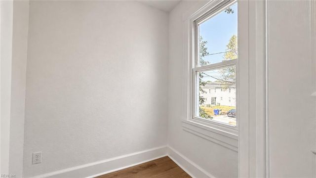 3127 Peronne AVE, Norfolk, VA 23509