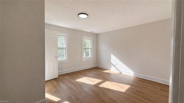 3127 Peronne AVE, Norfolk, VA 23509