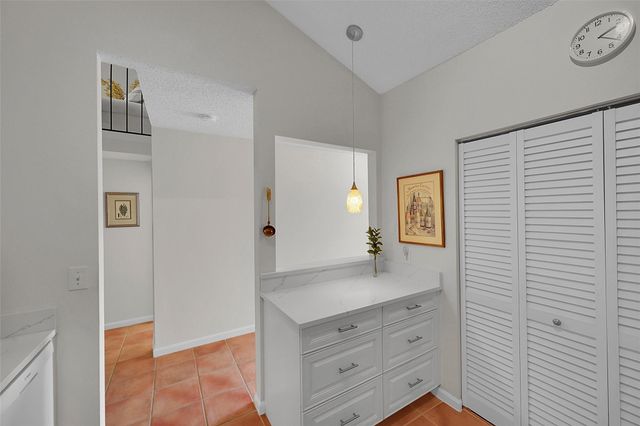 415 Buttonwood Pl, Boca Raton, FL 33431