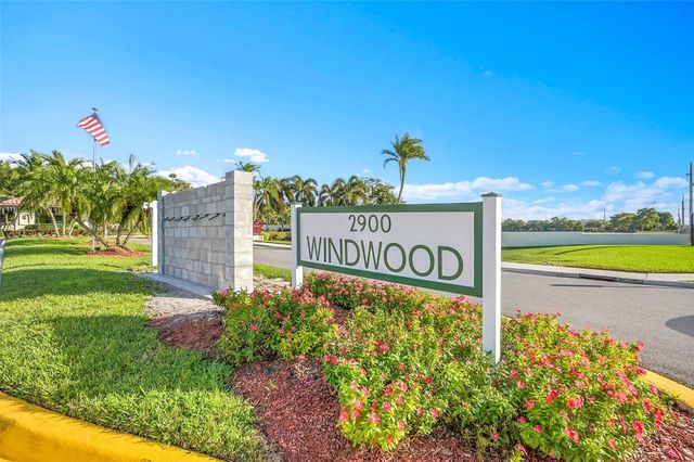 415 Buttonwood Pl, Boca Raton, FL 33431