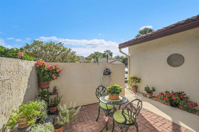 415 Buttonwood Pl, Boca Raton, FL 33431