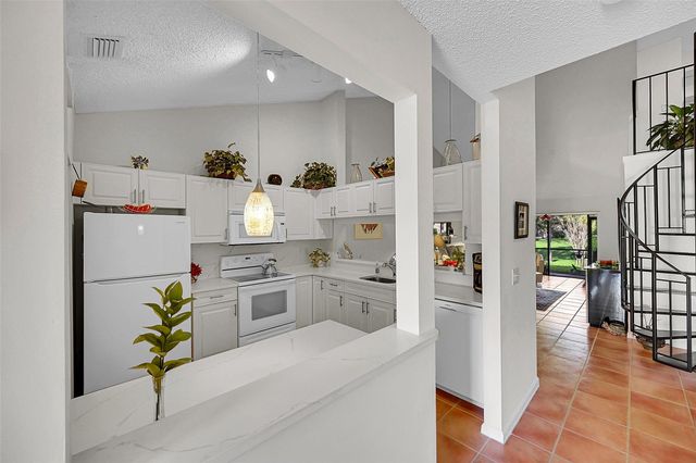 415 Buttonwood Pl, Boca Raton, FL 33431