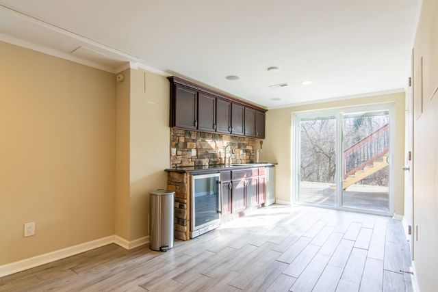 150 Woodside Place, Fort Thomas, KY 41075