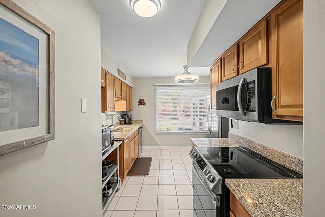 18407 N 132ND Avenue, Sun City West, AZ 85375