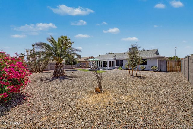 18407 N 132ND Avenue, Sun City West, AZ 85375