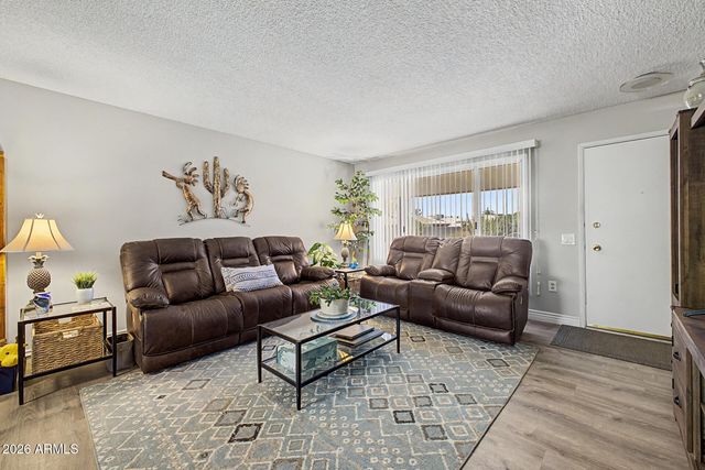 18407 N 132ND Avenue, Sun City West, AZ 85375