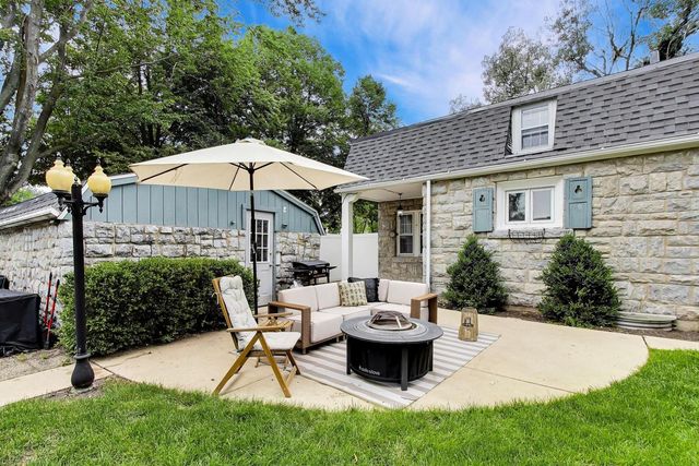 165 S Maple Street, Palatine, IL 60067