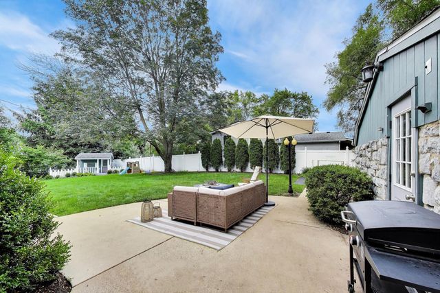 165 S Maple Street, Palatine, IL 60067