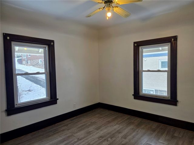 306 Spruce St, City Of But Ne, PA 16001