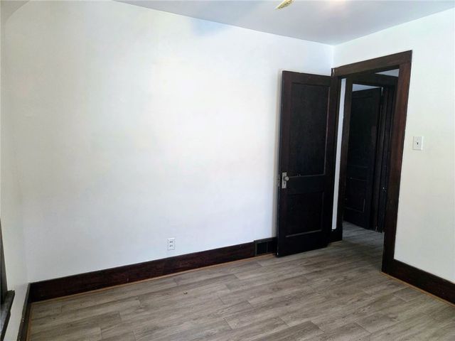 306 Spruce St, City Of But Ne, PA 16001