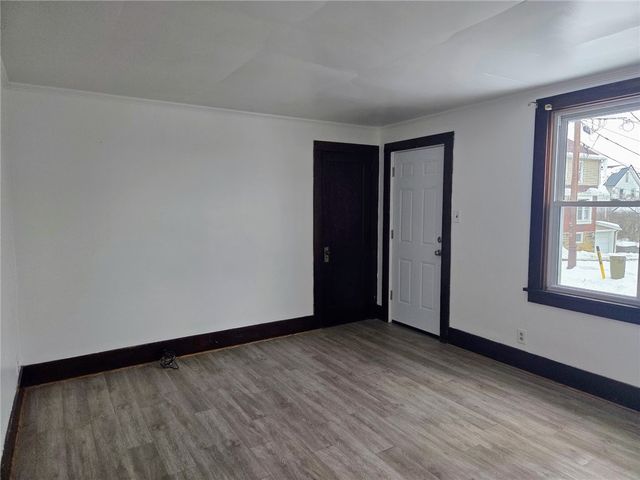 306 Spruce St, City Of But Ne, PA 16001