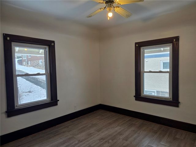 306 Spruce St, City Of But Ne, PA 16001