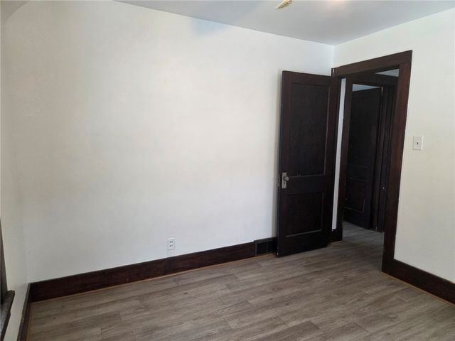 306 Spruce St, City Of But Ne, PA 16001