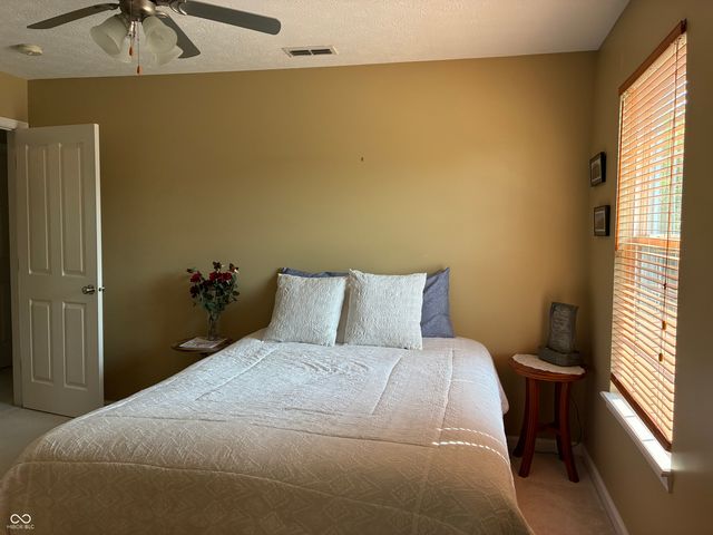 13695 Stanford Drive, Carmel, IN 46074