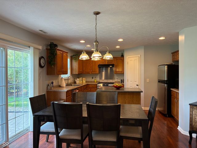 13695 Stanford Drive, Carmel, IN 46074