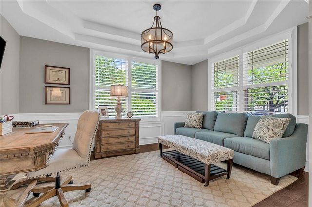 303 Terry Avenue, Rochester, MI 48307