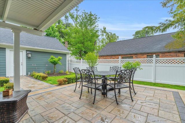 303 Terry Avenue, Rochester, MI 48307