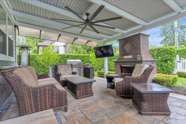 303 Terry Avenue, Rochester, MI 48307