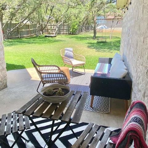 78 Augusta DR, Wimberley, TX 78676