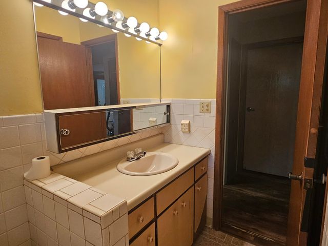 9 Pioneer Place, Kimberling City, MO 65686