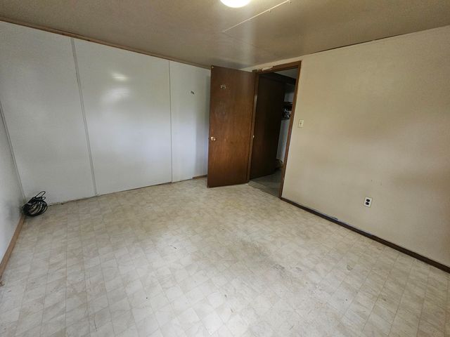 9 Pioneer Place, Kimberling City, MO 65686