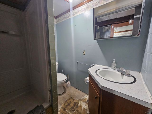 9 Pioneer Place, Kimberling City, MO 65686