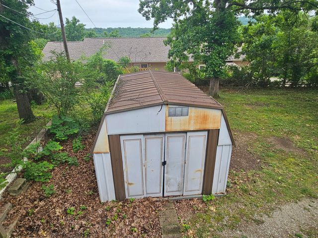 9 Pioneer Place, Kimberling City, MO 65686