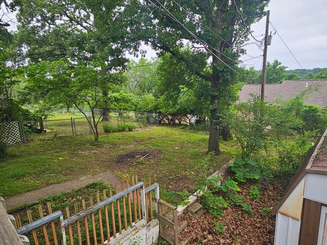 9 Pioneer Place, Kimberling City, MO 65686