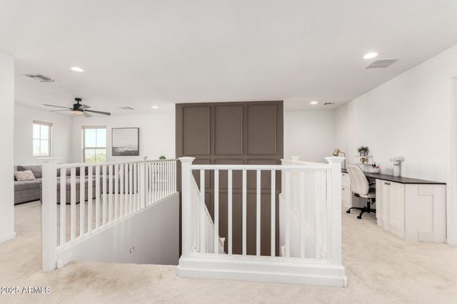 18609 W DIANA Avenue, Waddell, AZ 85355