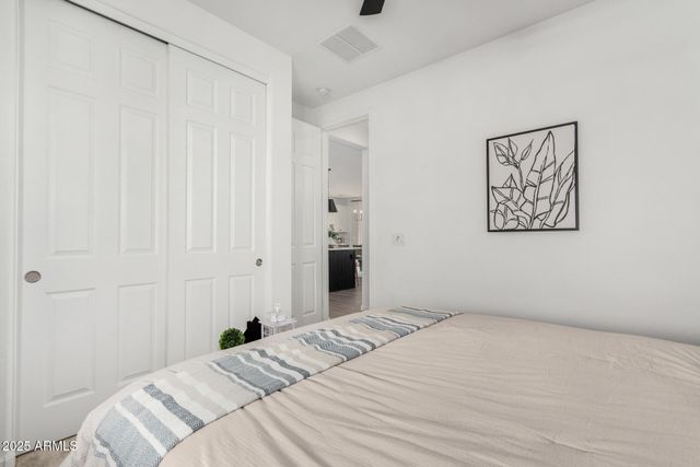 18609 W DIANA Avenue, Waddell, AZ 85355